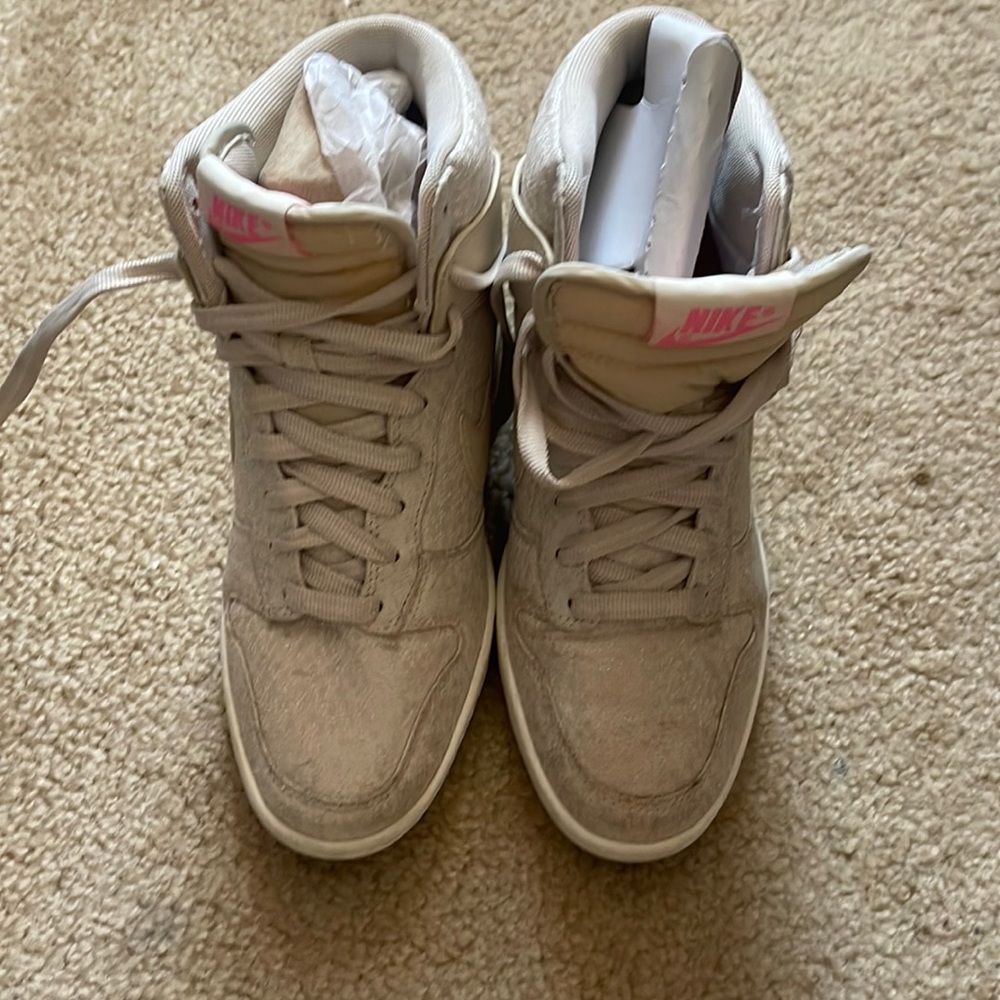 Nike Dunk Sky Hi TXT